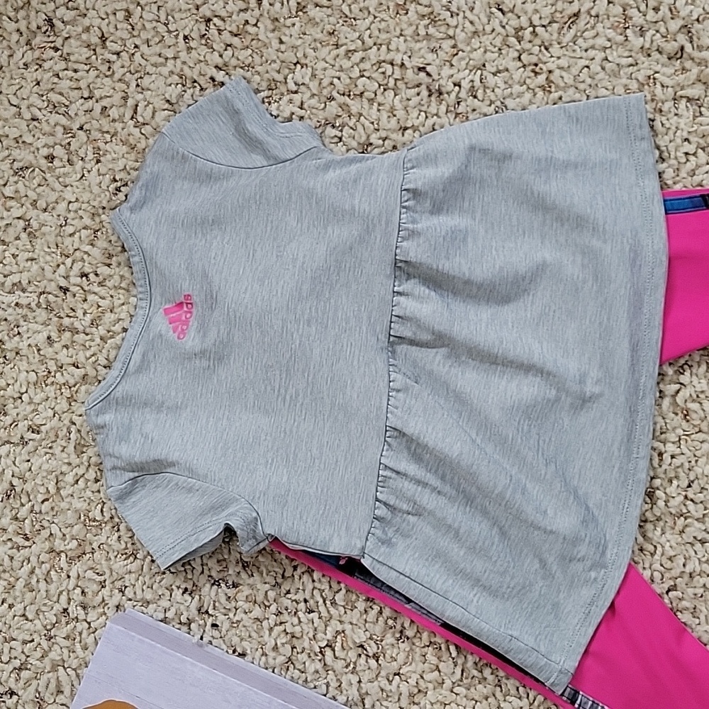 Adidas 3T Pink and Grey Matching Set - Picture 8 of 8